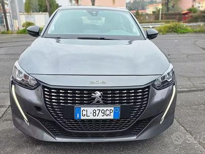 Usata Peugeot 208 102 CV (75 kW) 2022 Grigio Utilitaria