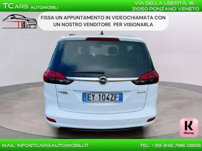 Usata Opel Zafira Tourer 136 CV (100 kW) 2015 Bianco Monovolume