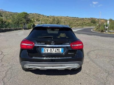 Mercedes GLA200