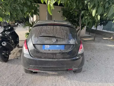 Usata Lancia Ypsilon S 95 CV (69 kW) 2014 Utilitaria