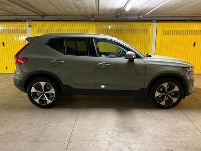 usata Volvo XC40 XC402023 2.0 b3 Core auto