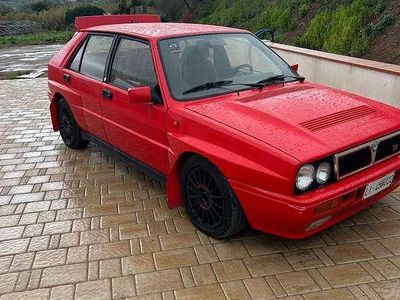 Usata Lancia Delta 196 CV (144 kW) 1990 Utilitaria