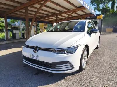 Usata VW Golf VIII Life 150 CV (110 kW) 2022 Bianco Berlina