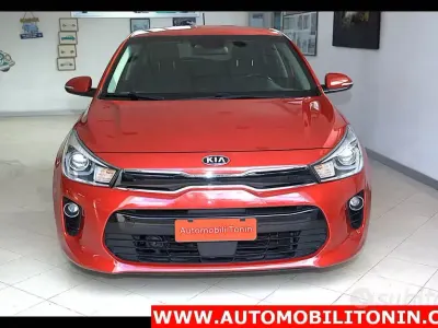 Usata Kia Rio 82 CV (60 kW) 2018 Rosso Berlina