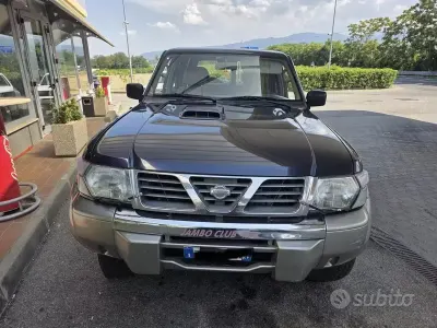 Usata Nissan Patrol 158 CV (116 kW) 2001 Bluazzurro SUV