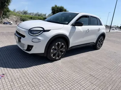 Usata Fiat 600 La Prima 101 CV (74 kW) 2025 Bianco SUV