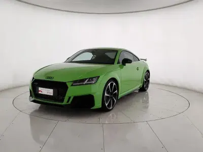 Begagnad Audi TT Comfort 400 HK (294 kW) 2023 Grön Sportkupé