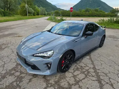 Gebraucht Toyota GT86 Edition 200 PS (147 kW) 2018 Grau Coupé