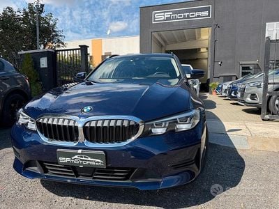 Usata BMW 318 Sport Line 150 CV (110 kW) 2022 Blu Station wagon