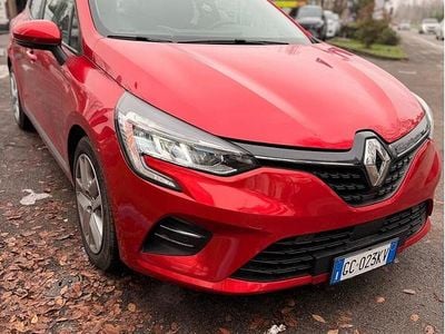Usata Renault Clio V Zen 86 CV (63 kW) 2020 Rosso Berlina