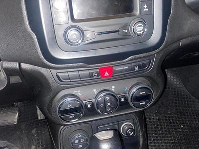 Usata Jeep Renegade 140 CV (102 kW) 2016 SUV