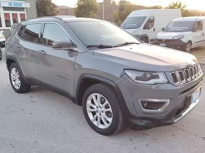 Usata Jeep Compass Limited 179 CV (131 kW) 2020 Grigio SUV