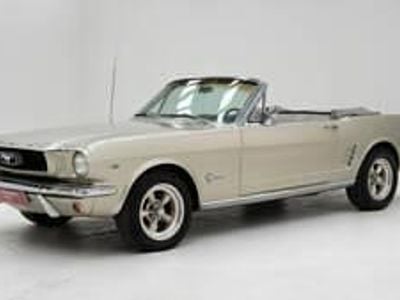 Usata Ford Mustang 203 CV (149 kW) 1966 Altri Cabrio