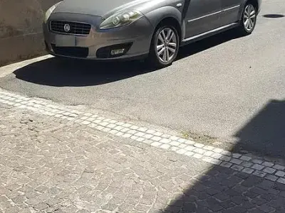 Usata Fiat Croma 150 CV (110 kW) 2009 Grigio Station wagon