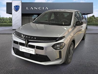 Nuova Lancia Ypsilon 101 CV (74 kW) 2026 Grigio Utilitaria