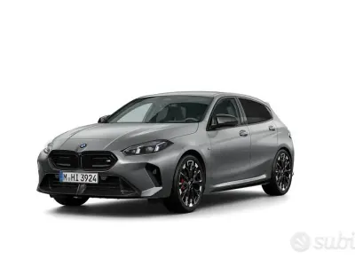 Ny BMW M135 M Sport 300 HK (220 kW) 2026 Grå Halvkombi
