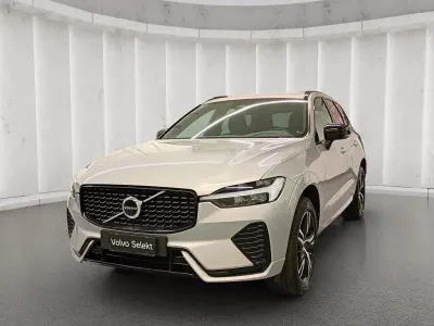 Usata Volvo XC60 R-Design 145 CV (106 kW) 2022 Grigio SUV