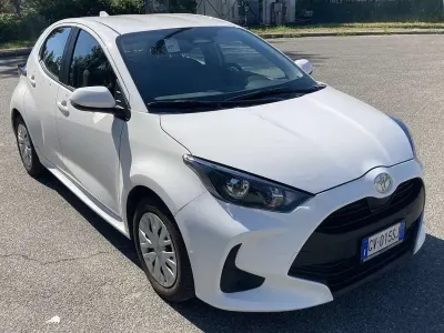 Usata Toyota Yaris Hybrid