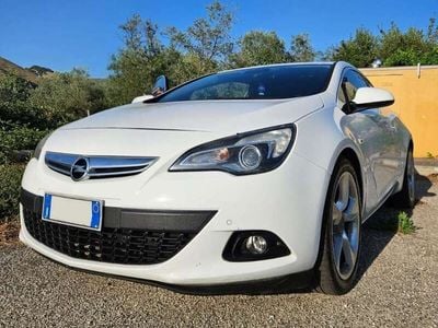 Opel Astra GTC
