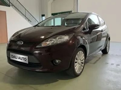 Usata Ford Fiesta 82 CV (60 kW) 2009 Other Berlina