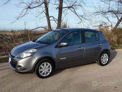 usata Renault Clio 3ª serie - 2010