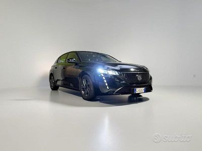 Usata Peugeot 308 Active 131 CV (96 kW) 2022 Nero Berlina