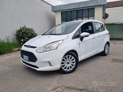 Usata Ford B-MAX Titanium 100 CV (73 kW) 2013 Bianco Monovolume