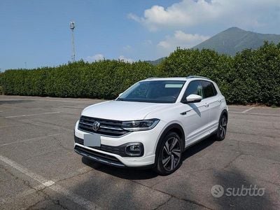 Usado VW T-Cross R-line 116 CV (85 kW) 2019 Blanco SUV