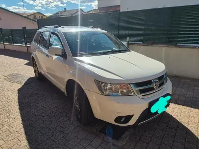 Usata Fiat Freemont 170 CV (125 kW) 2014 Bianco SUV