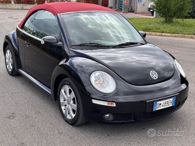 usata VW Beetle NewNewCabrio 1.9 tdi limited Red Edition