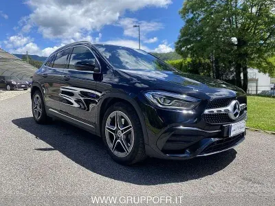 Usata Mercedes GLA200 Premium 150 CV (110 kW) 2023 Nero SUV