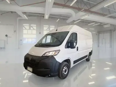 Usata Peugeot Boxer S 120 CV (88 kW) 2024 Bianco Furgone