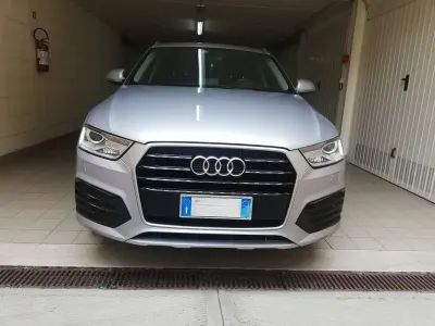 Usata Audi Q3 Business 150 CV (110 kW) 2017 Argento SUV