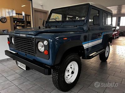 Usata Land Rover Defender 86 CV (63 kW) 1987 Blu SUV