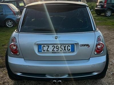 Usata Mini Cooper S 200 CV (147 kW) 2003 Grigio Utilitaria