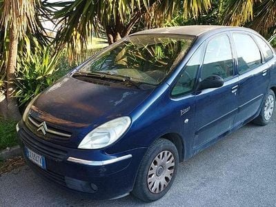 Usata Citroën Xsara Picasso 90 CV (66 kW) 2006 Blu Monovolume
