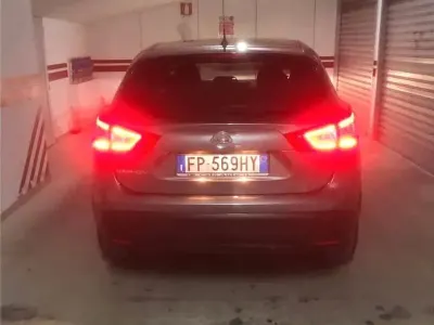 Usata Nissan Qashqai 110 CV (80 kW) 2017 Grigio SUV