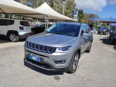 Usata Jeep Compass Limited 120 CV (88 kW) 2020 Argento SUV