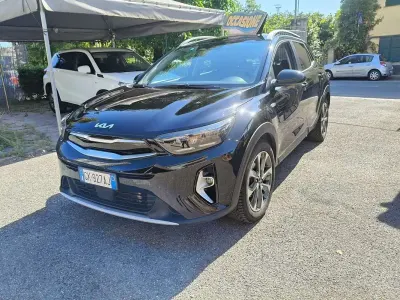 Usata Kia Stonic Style 101 CV (74 kW) 2022 SUV