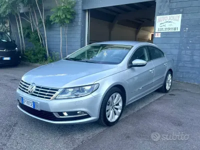 Usata VW Passat Highline 140 CV (102 kW) 2012 Grigio Berlina
