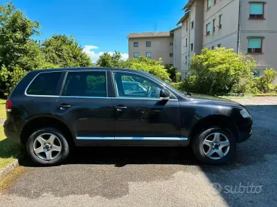 Usata VW Touareg R 174 CV (127 kW) 2004 Nero SUV
