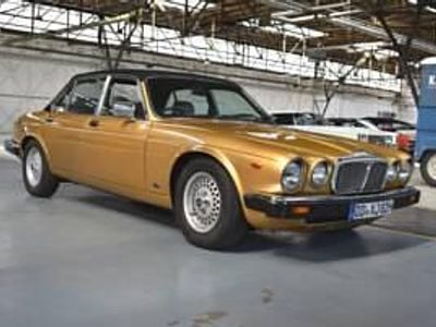 Usata Daimler Sovereign 204 CV (150 kW) 1982 Oro Berlina
