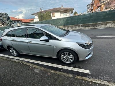 Usata Opel Astra GS Line 122 CV (89 kW) 2020 Grigio Station wagon