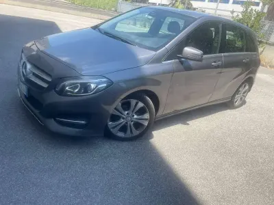 Usata Mercedes B180