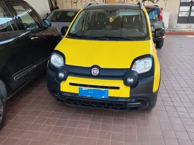 Usata Fiat Panda 69 CV (50 kW) 2019 Giallo Utilitaria