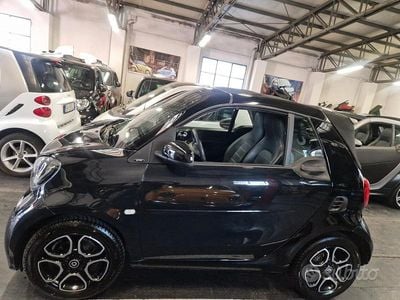 Usata Smart ForTwo Cabrio Prime 90 CV (66 kW) 2017 Nero Cabrio
