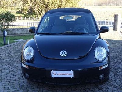 usata VW Beetle New1.9 TDI 105CV Cabrio