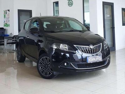 Usata Lancia Ypsilon Gold 69 CV (50 kW) 2023 Nero Utilitaria