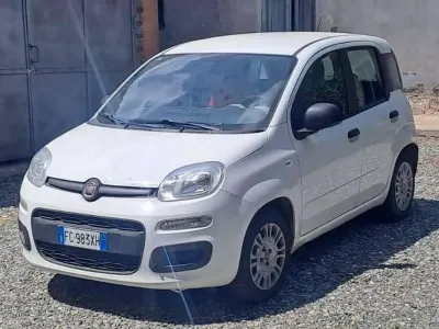 Usata Fiat Panda Easy 95 CV (69 kW) 2016 Bianco Utilitaria