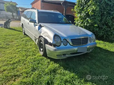 Occasion Mercedes E270